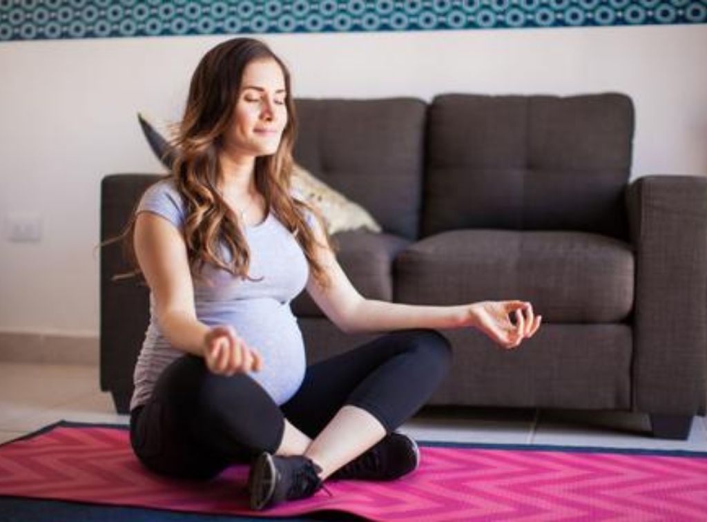 Deep breathing meditation during pregnancy